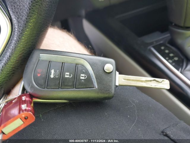 4T1B11HK9KU826984 Toyota CAMRY LE