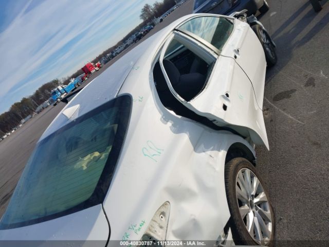 4T1B11HK9KU826984 Toyota CAMRY LE