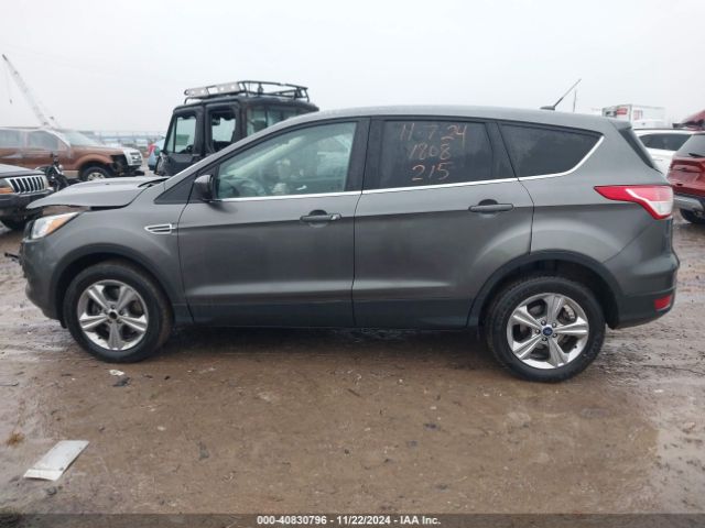 1FMCU9G9XFUC80548 Ford ESCAPE SE