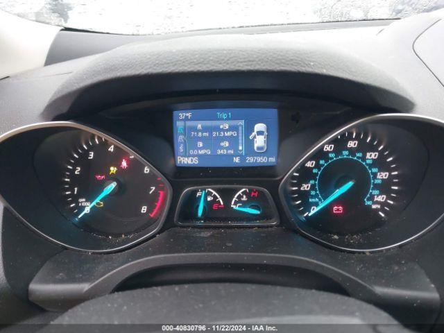 1FMCU9G9XFUC80548 Ford ESCAPE SE