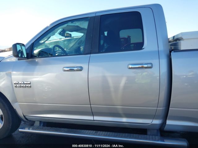 1C6RR6GG8GS262017 RAM 1500 Slt