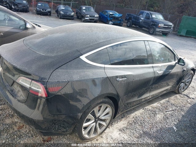 2019 TESLA MODEL 3 5YJ3E1EA2KF310824 Photo 3