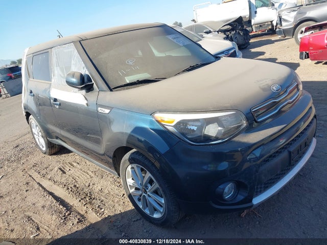 KIA SOUL + 2018 KNDJP3A56J7531255 Image 1