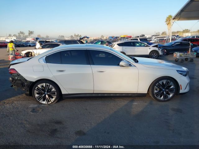 WBY33FK04RCR14993 BMW I5 Edrive40