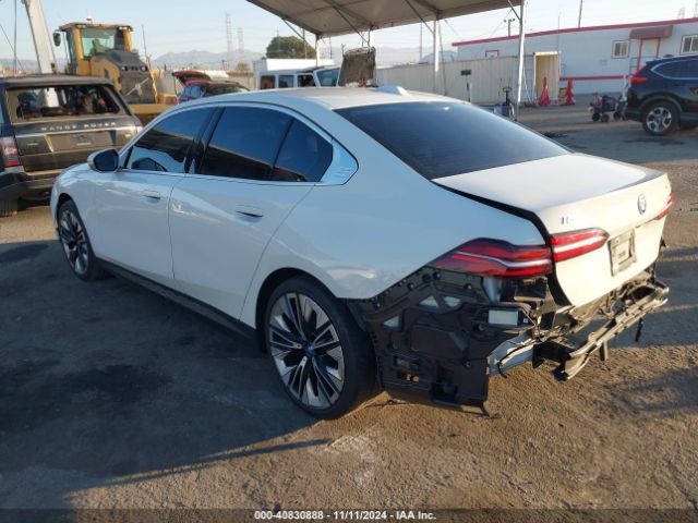 WBY33FK04RCR14993 BMW I5 Edrive40
