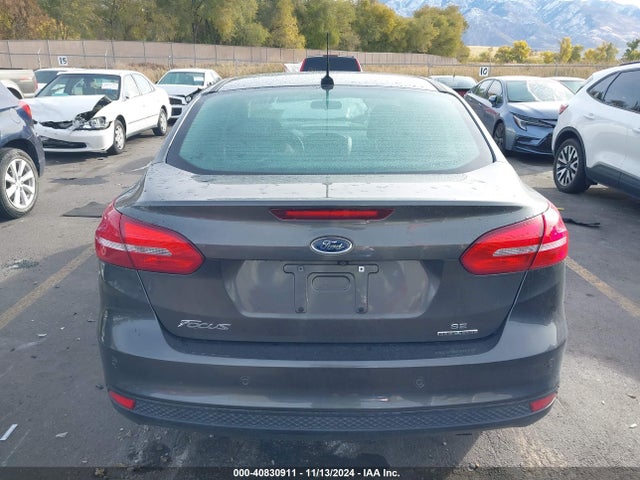 Ford FOCUS SE 2016 1FADP3F23GL254372 Image 16