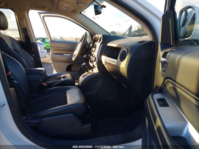 1C4NJDEB1FD426785 Jeep Compass Latitude