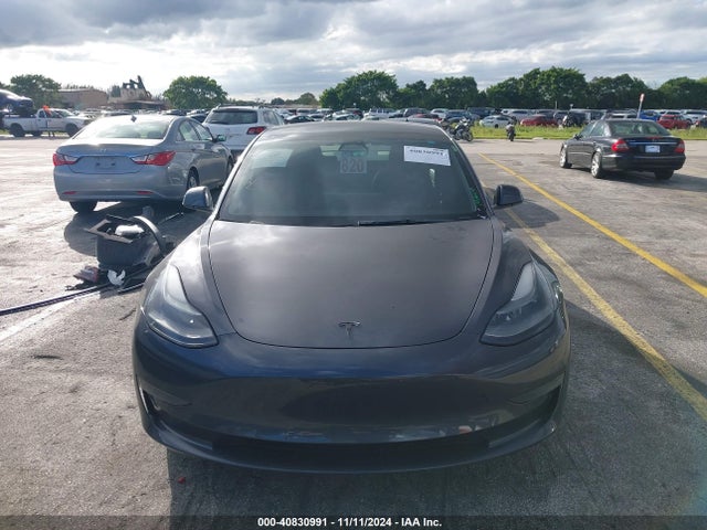 Tesla Model 3 Rear-wheel Drive 2022 5YJ3E1EA2NF250502 Image 13