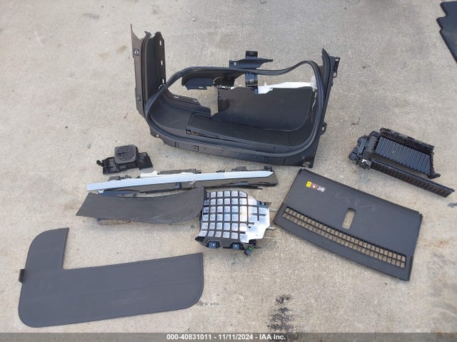 KNDADFS52R6025531 KIA Ev9 Land