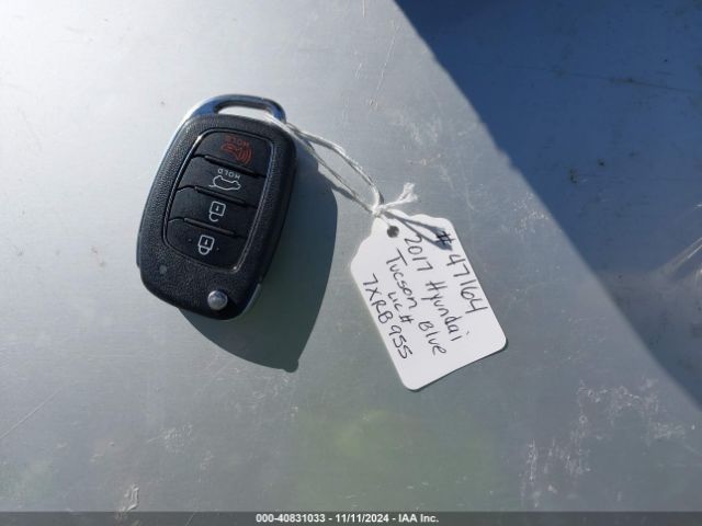 KM8J33A26HU394844 Hyundai Tucson Eco