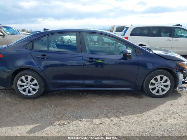 Toyota COROLLA LE 2022 5YFEPMAE7NP311764 Image 14