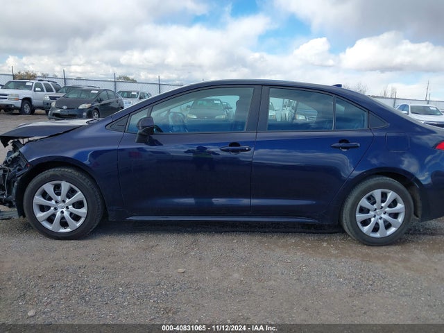 Toyota COROLLA LE 2022 5YFEPMAE7NP311764 Image 15