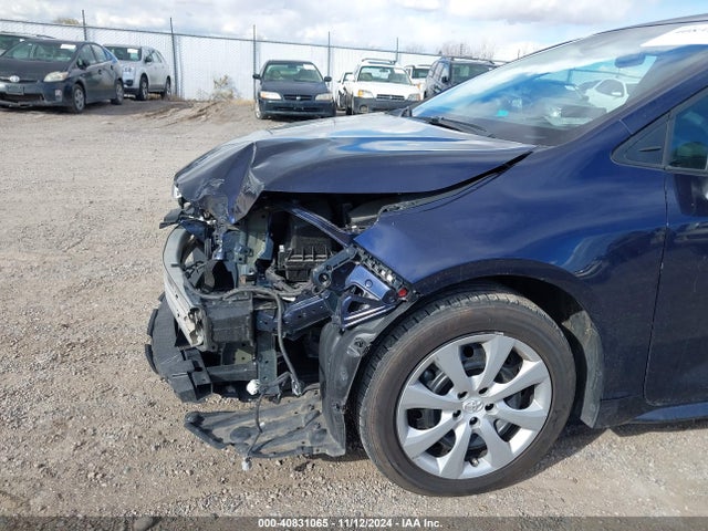 Toyota COROLLA LE 2022 5YFEPMAE7NP311764 Image 6