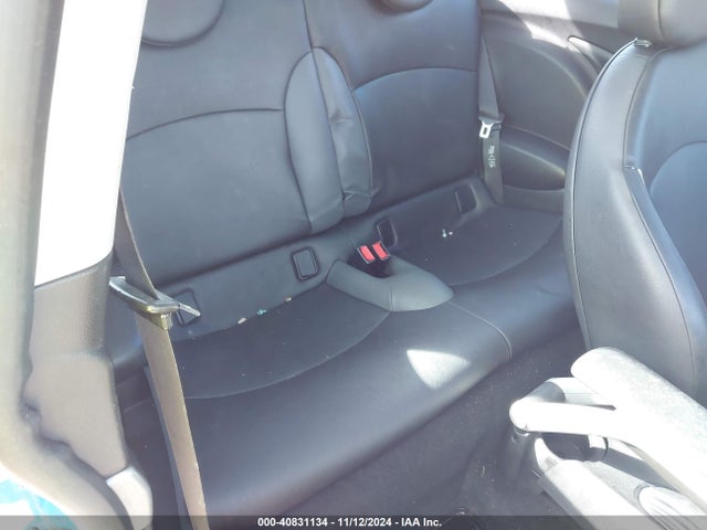 2007 MINI COOPER S WMWMF73517TL83243 Photo 7