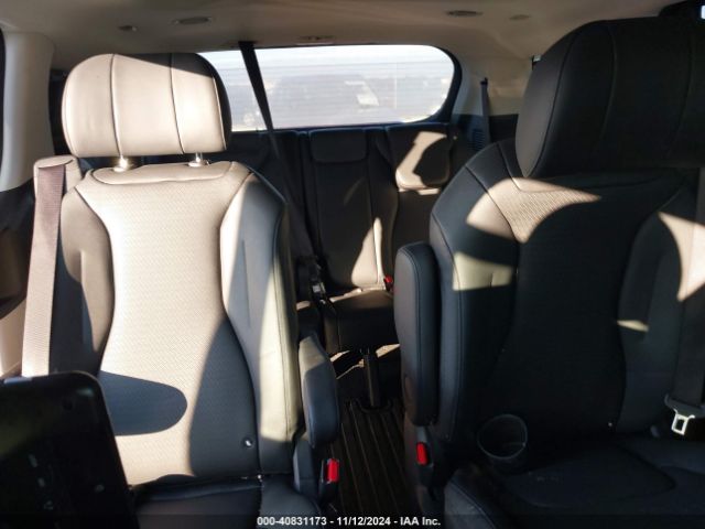 KNDNE5H32P6235140 KIA Carnival Mpv Sx Prestige