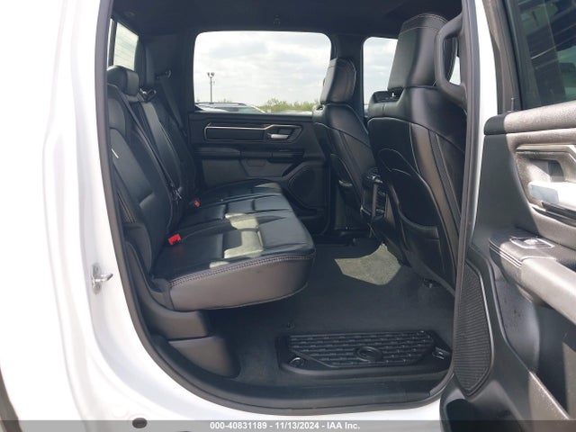 1C6SRFLM1NN363182 RAM 1500 Rebel  4x4 5'7 Box