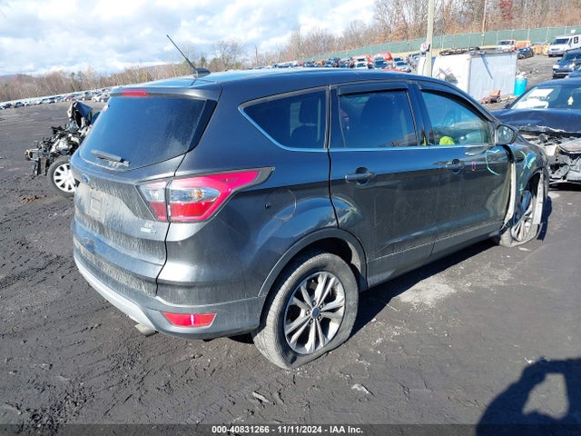 Ford ESCAPE SE 2017 1FMCU9G98HUA51577 Image 4