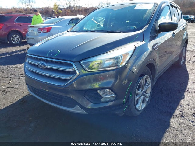 Ford ESCAPE SE 2017 1FMCU9G98HUA51577 Image 6