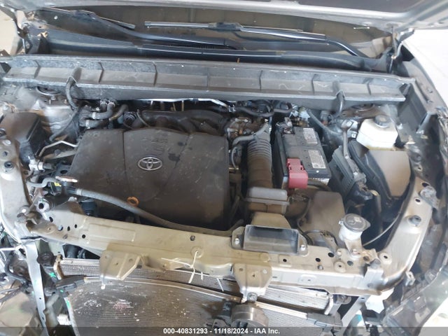 5TDGZRBH0MS147420 Toyota Highlander Xle