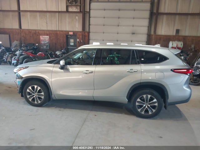 5TDGZRBH0MS147420 Toyota Highlander Xle