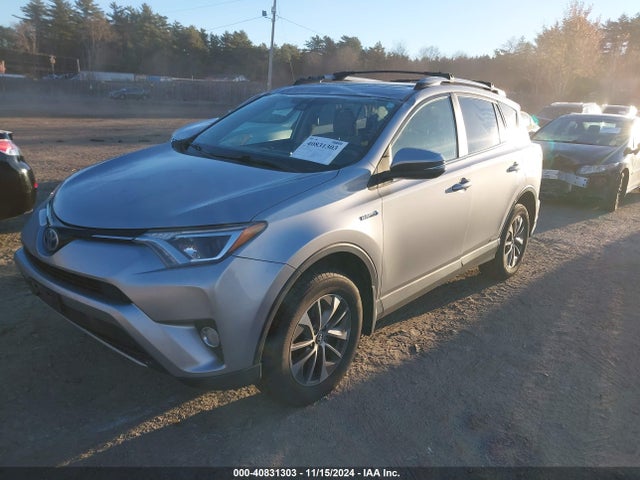 JTMRJREV1HD084119 Toyota Rav4 Hybrid Xle