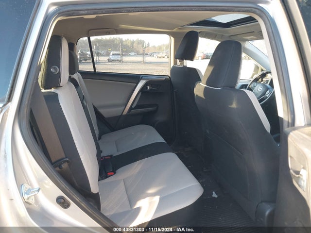 JTMRJREV1HD084119 Toyota Rav4 Hybrid Xle