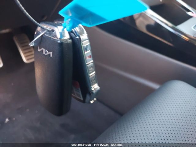 3KPF44AC1PE531787 KIA Forte Gt Manual