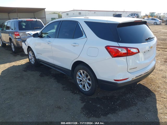 Chevrolet EQUINOX LT 2018 2GNAXJEV4J6241974 Image 3