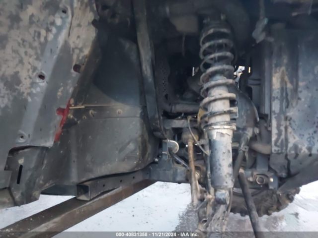 2018 CAN-AM COMMANDER 3JBKKAX25JJ000420 Photo 8