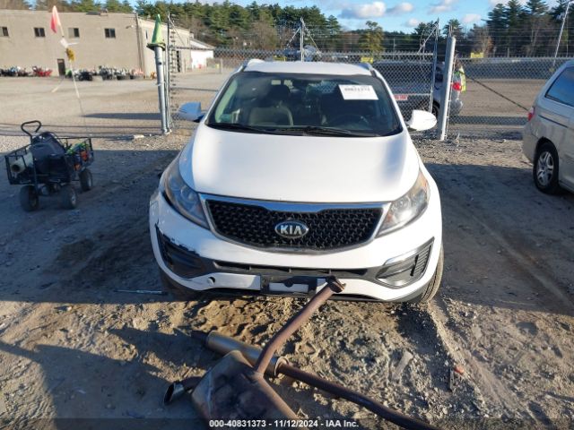 KNDPB3AC1F7743706 KIA Sportage Lx