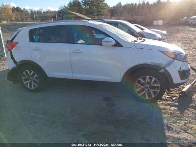 KNDPB3AC1F7743706 KIA Sportage Lx