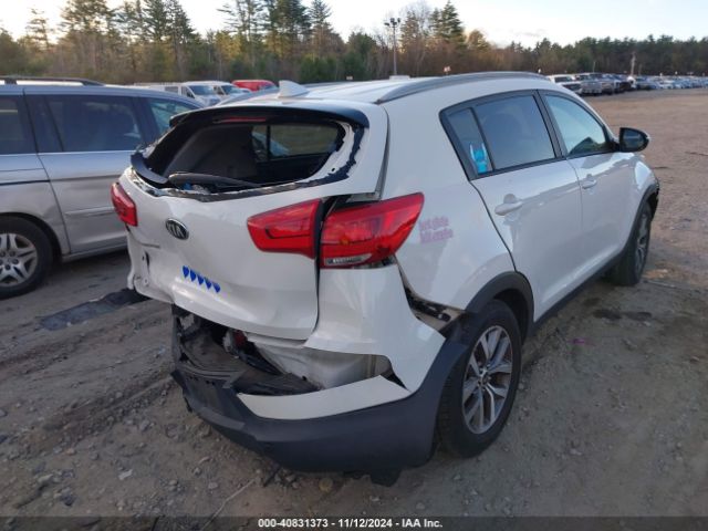 KNDPB3AC1F7743706 KIA Sportage Lx