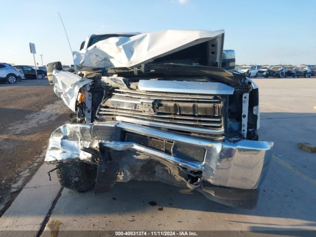 1GC1CUEG7JF257759 Chevrolet Silverado 2500hd Wt