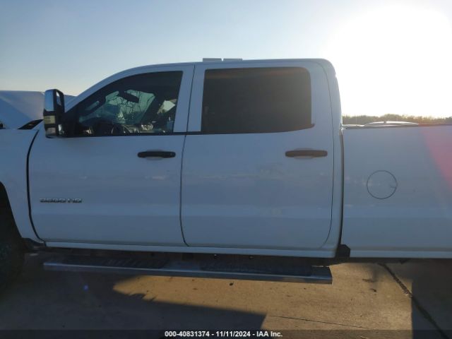 1GC1CUEG7JF257759 Chevrolet Silverado 2500hd Wt