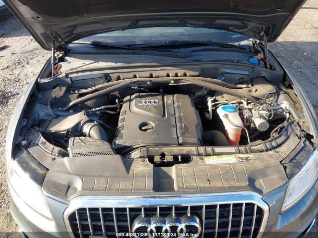 WA1M2AFP1HA057653 Audi Q5 2.0t Premium