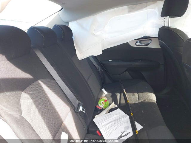 KIA Forte Lxs 2024 3KPF24AD6RE794228 Image 8