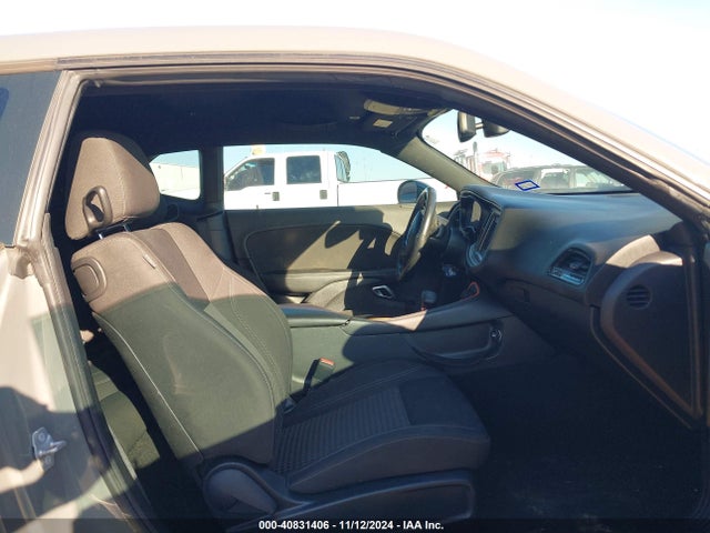 Dodge Challenger Sxt 2019 2C3CDZAG5KH667862 Image 5