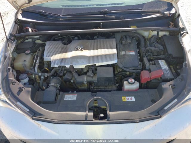JTDKBRFU5G3020951 Toyota Prius Two