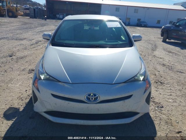 JTDKBRFU5G3020951 Toyota Prius Two