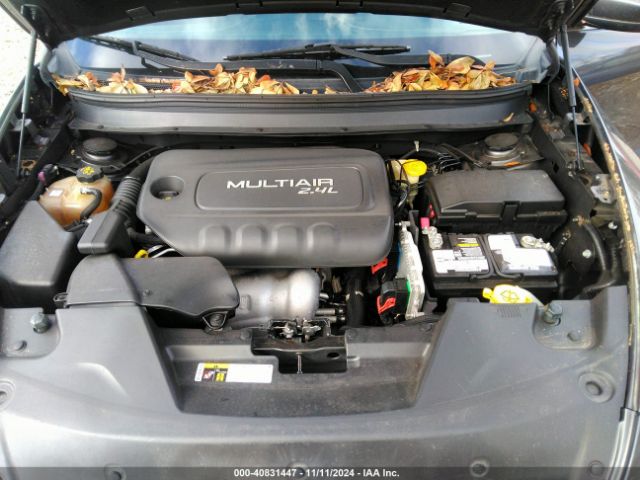 1C4PJLCB3GW158009 Jeep Cherokee Latitude