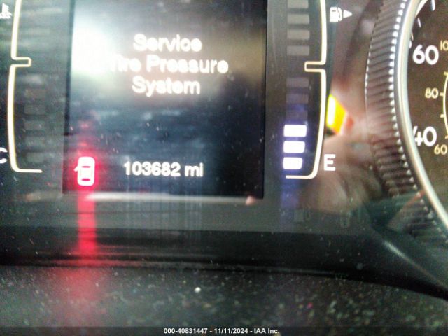 1C4PJLCB3GW158009 Jeep Cherokee Latitude