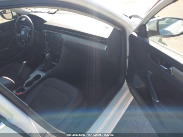 1VWSA7A37MC011392 Volkswagen Passat 2.0t Se