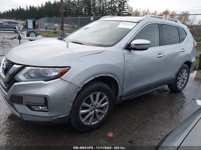 Nissan ROGUE SV 2019 KNMAT2MVXKP519578 Image 2