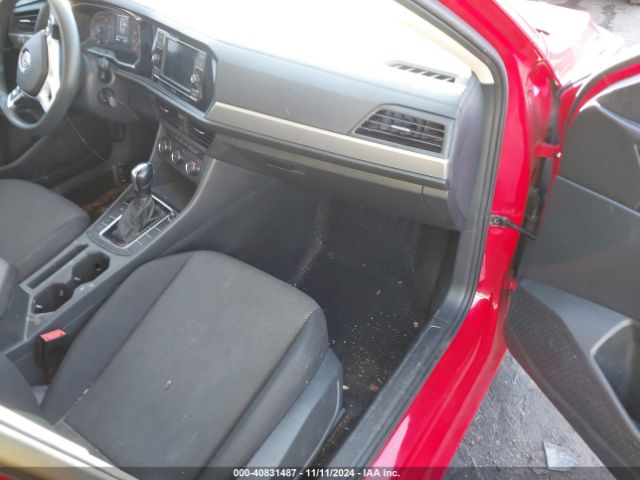 3VWC57BUXKM206477 Volkswagen Jetta 1.4t R-line/1.4t S/1.4t Se