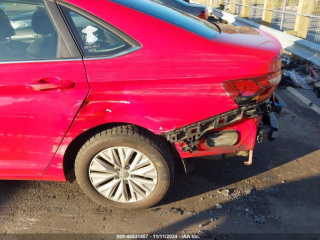 3VWC57BUXKM206477 Volkswagen Jetta 1.4t R-line/1.4t S/1.4t Se
