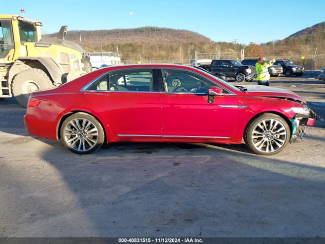 1LN6L9NC1H5609021 Lincoln Continental Reserve