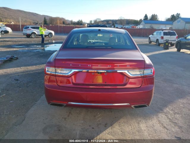 1LN6L9NC1H5609021 Lincoln Continental Reserve