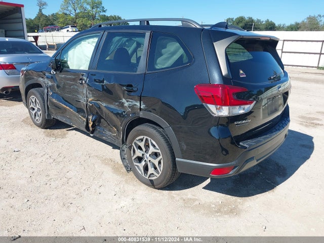 Subaru Forester Premium 2021 JF2SKAJC5MH449197 Image 3