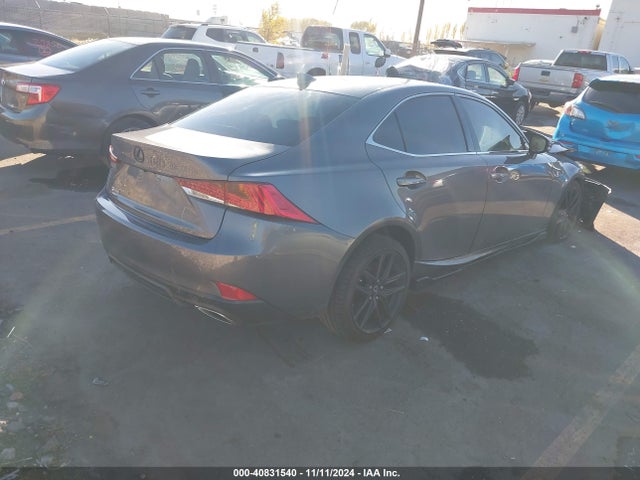 Lexus IS 350 2018 JTHCZ1D29J5015054 Image 4