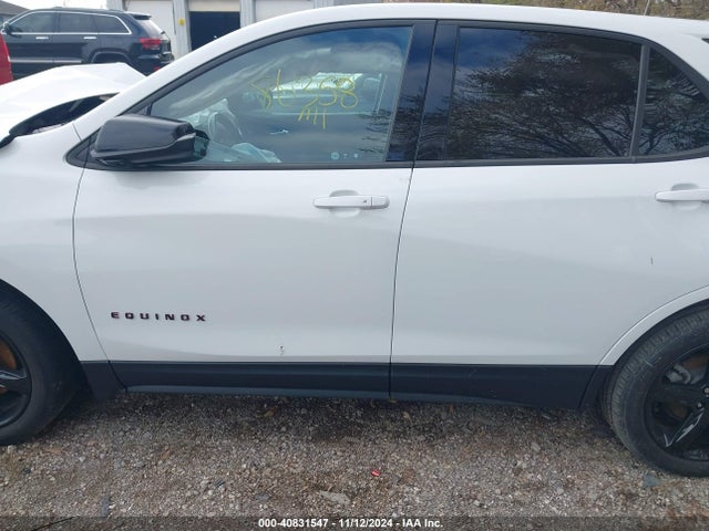 Chevrolet EQUINOX LT 2019 2GNAXVEX3K6258405 Image 14